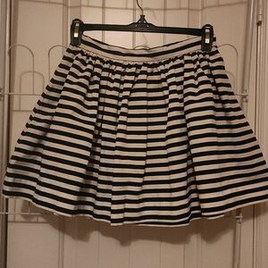 Adorable Black And White Kate Spade Striped Skirt